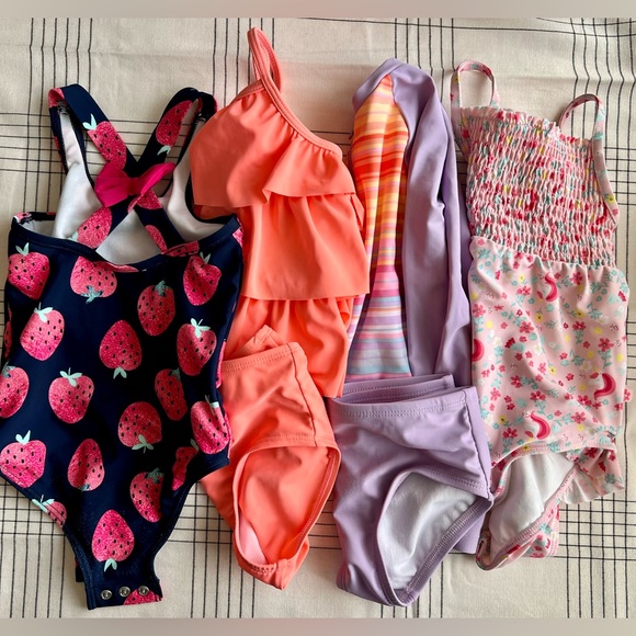 24months Carters Swimsuits (4) - Picture 1 of 3